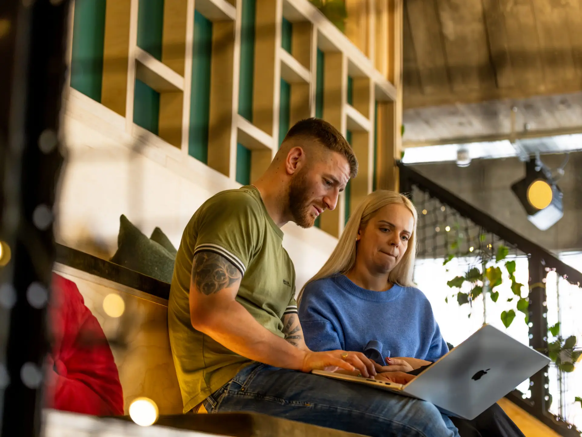 Business couple on a laptop photo by mark turrell photography